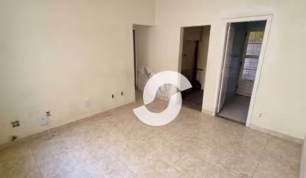 Apartamento térreo com 3 dormitórios à venda, 75 m² por R$ 410.000 - Icaraí - Niterói/RJ