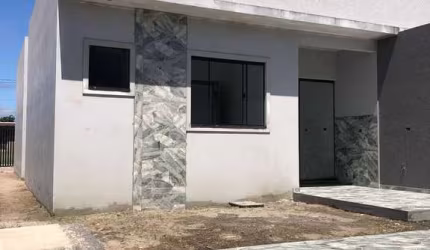 Casa 3 quartos e piscina - Balneário Canoas - Pontal do Paraná