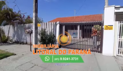Casa de Alvenaria com 4 quartos sendo 2 suíte com Edícula e piscina