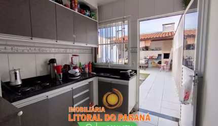 Casa com 2 quartos e Edícula faixa mar