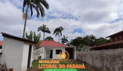 Casa 02 dormitórios com amplo terreno - Balneário Grajú - Pontal do Paraná