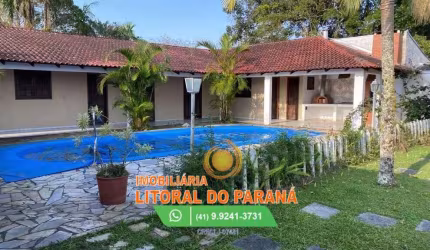 Casa com piscina