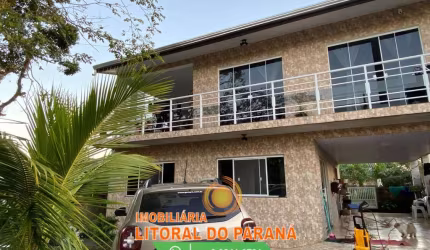 Sobrado Com Amplo Terreno Baln.Shangrila