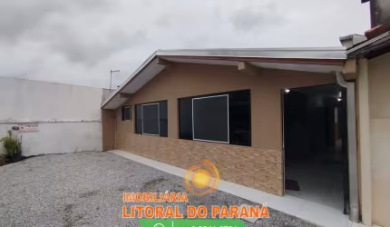 Casa em Condomínio - 04 dormitórios - Matinhos