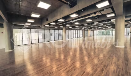 Sala Comercial  para Locação em Pinheiros, São Paulo-SP: 1 Sala, 4 Banheiros, 9 Vagas de Garagem, 883m² de Área.