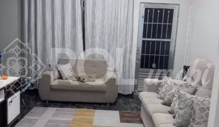 SOBRADO 3 DORMITÓRIOS - 108 M² - 2 VAGAS - VENDA