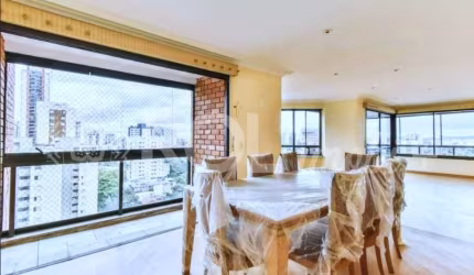 Apartamento de 240m² com 4 dormitórios e 5 vagas, para ou aluguel venda no Sumaré - SP