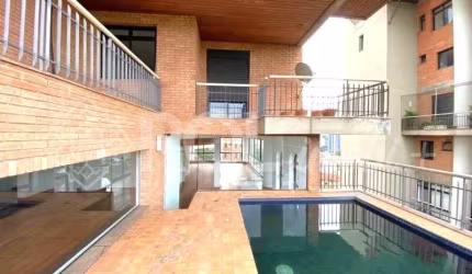 Cobertura Duplex de 541,40 m² , 4 suítes, 6 vagas para venda ou locação na Vila Progredidor, região do Morumbi.
