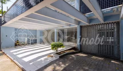 Prédio Comercial a venda, com 402 m², na Aclimação, para seu negócio ou investimento. com excelente potencial de locação.