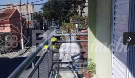 CASA AMPLA, ENSOLARADA NO BAIRRO DA LAPA