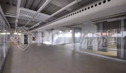 PRÉDIO COMERCIAL 1970 M² 3 PAVIMENTOS - FUTURA ESTAÇÃO DE METRÔ SANTA MARINA - LOCAÇÃO