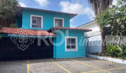 Casa Comercial à Venda ou Locação em Pinheiros, São Paulo-SP: 6 Salas, 4 Banheiros, 287m² de Área