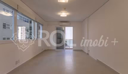 CONJUNTO COMERCIAL COM VARANDA - 30 M² - VÃO LIVRE - 1 VAGA - PAMPLONA - LOCAÇÃO