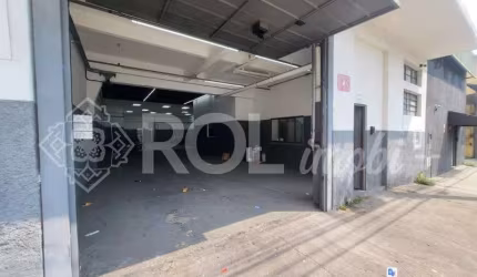 Galpão Comercial para Locação na Lapa, São Paulo-SP: 3 Salas, 4 Banheiros, 4 Vagas de Garagem, 410m² de Área