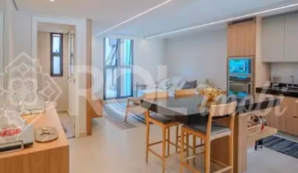Casa mobiliada em condomínio à venda em Higienópolis, São Paulo-SP! 2 quartos, 1 suíte, 1 sala, 3 banheiros, 2 vagas de garagem, 170,24 m² de área.