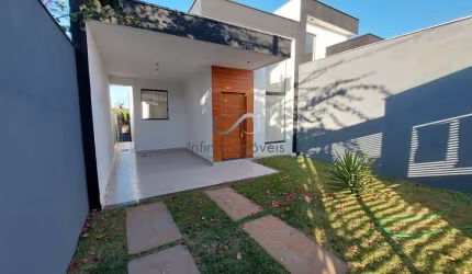 Casa com 3 quartos à venda na Cruzeiro do Sul, 90, Portal do Sol, Lagoa Santa por R$ 650.000