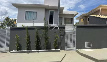 Casa com 4 quartos à venda na Polaris, 26, Portal do Sol, Lagoa Santa por R$ 850.000