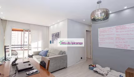Apartamento com 3 dormitórios à venda, 73 m² por R$ 649.000,00 - Vila Gumercindo - São Paulo/SP