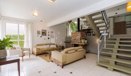 Casa com 3 quartos à venda na Rua Ottília Reksidler, 228, São Lourenço, Curitiba, 262 m2 por R$ 1.300.000