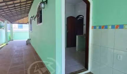 Casa individual à venda no Condomínio dos Pássaros