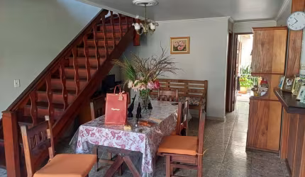 Casa para Venda em Cabo Frio, Ville Blanche, 3 dormitórios, 1 suíte, 2 banheiros, 1 vaga