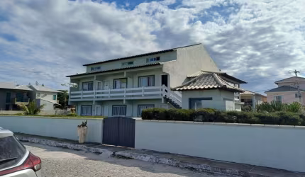 Casa em Condomínio para Venda em Cabo Frio, Foguete, 3 dormitórios, 1 suíte, 3 banheiros, 1 vaga