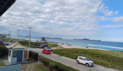 Casa em Condomínio para Venda em Cabo Frio, Foguete, 3 dormitórios, 1 suíte, 3 banheiros, 1 vaga