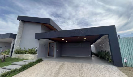 Casa em condomínio fechado com 3 quartos à venda no Jardim Estoril, Bauru , 255 m2 por R$ 2.200.000