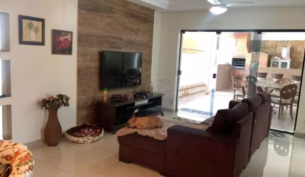 Casa em condomínio fechado com 4 quartos à venda na Rua Floriano Peixoto, Jardim Estoril, Bauru, 424 m2 por R$ 1.100.000