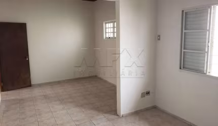 Casa com 3 quartos à venda na Rua Padre João, Vila Santa Tereza, Bauru, 173 m2 por R$ 599.000