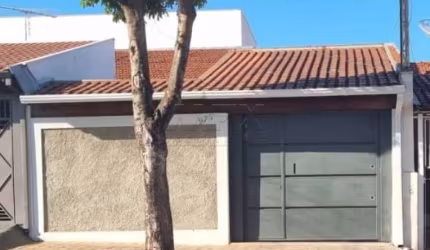 Casa com 3 quartos à venda na Avenida Cruzeiro do Sul, Parque Paulistano, Bauru, 154 m2 por R$ 390.000