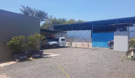 Barracão / Galpão / Depósito à venda na Rua Blayr Bradaschia Martini, Jardim Marabá, Bauru, 600 m2 por R$ 600.000