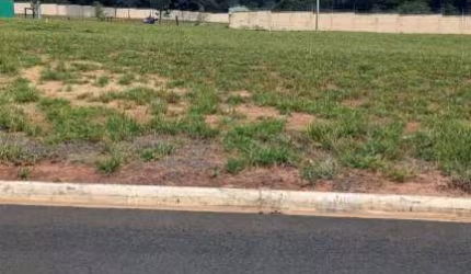Terreno à venda no Residencial Villa de Leon, Piratininga , 300 m2 por R$ 225.000