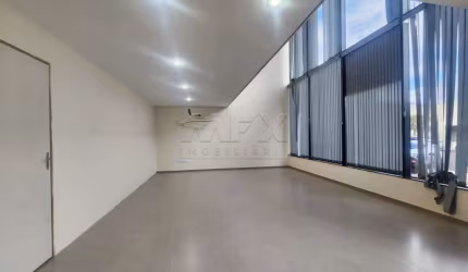 Sala comercial para alugar na Rua Monsenhor Claro, Vila Mesquita, Bauru, 110 m2 por R$ 4.300