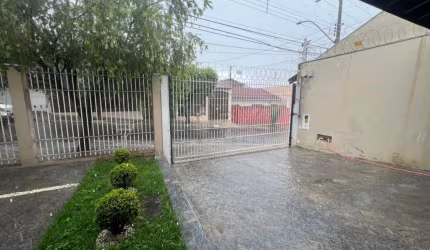 Casa com 3 quartos à venda na Rua Silva Jardim, Jardim Bela Vista, Bauru, 228 m2 por R$ 650.000
