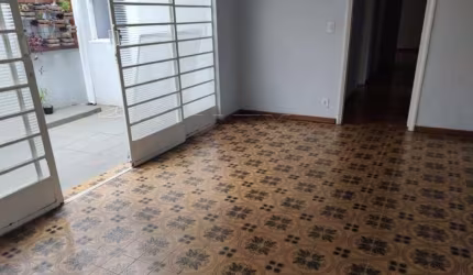 Casa com 5 quartos para alugar na Rua Albino Tâmbara, Vila Cidade Universitária, Bauru, 280 m2 por R$ 8.000