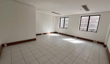 Sala comercial para alugar na Rua Rodrigo Romeiro, Centro, Bauru, 30 m2 por R$ 1.100