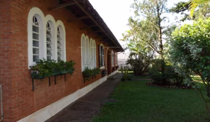 Casa com 4 quartos à venda na Avenida Joaquim Ferreira Souto, Residencial Parque Esmeralda, Agudos, 487 m2 por R$ 1.300.000
