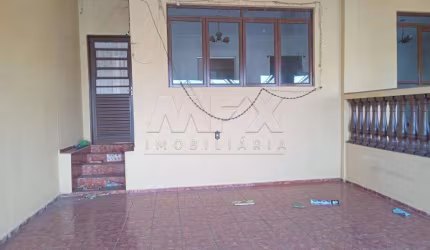 Casa com 3 quartos à venda na Rua Itapura, Jardim Cruzeiro do Sul, Bauru, 250 m2 por R$ 600.000