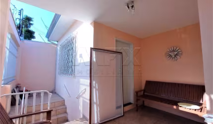 Casa com 2 quartos à venda na Rua Monsenhor Claro, Parque Jardim Europa, Bauru, 177 m2 por R$ 550.000