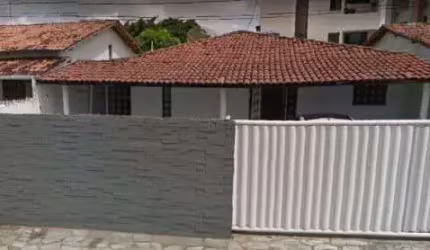 Casa a venda no Bancários.