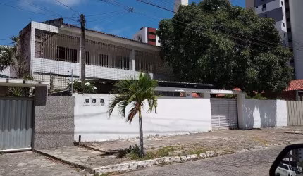Casa com 10 dormitórios à venda, 450 m² por R$ 1.900.000,00 - Manaíra - João Pessoa/PB