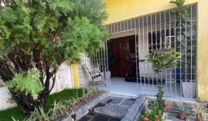Casa com 3 dormitórios à venda, 160 m² por R$ 500.000,00 - Ernesto Geisel - João Pessoa/PB