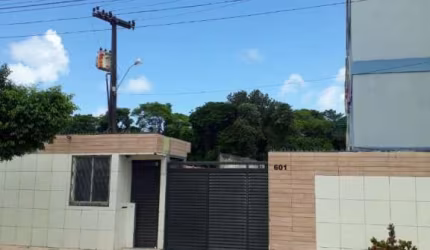 Apartamento com 2 dormitórios à venda, 47 m² por R$ 100.000 - Varjão - João Pessoa/PB