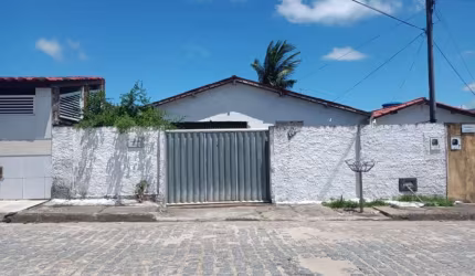 Casa com 2 dormitórios à venda por R$ 180.000,00 - Ernesto Geisel - João Pessoa/PB