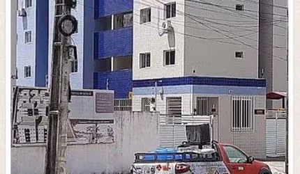 Apartamento com 2 dormitórios à venda por R$ 140.000,00 - Costa e Silva - João Pessoa/PB