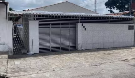 Duas casas no mesmo terreno à venda, 280 m² por R$ 250.000 - Bairro dos Novais - João Pessoa/PB