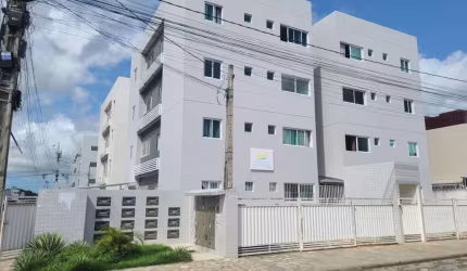Apartamento com 2 dormitórios à venda por R$ 170.000 - Planalto Boa Esperança - João Pessoa/PB