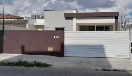 Casa com 3 dormitórios à venda por R$ 530.000 - Ernesto Geisel - João Pessoa/PB