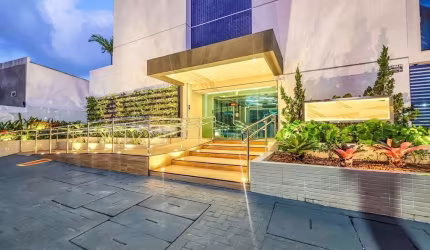 Apartamento com 2 dormitórios à venda, 57 m² por R$ 431.696,00 - Miramar - João Pessoa/PB